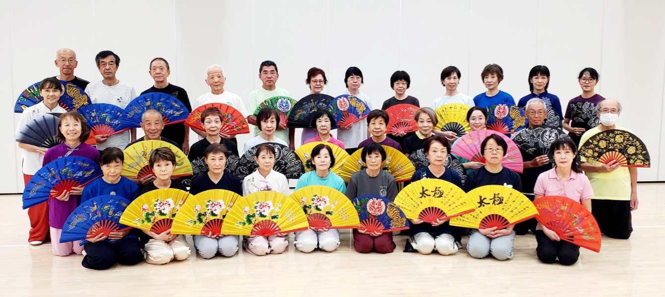 みえ太極扇隊