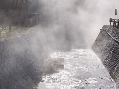 About Yunomine Hot Springs